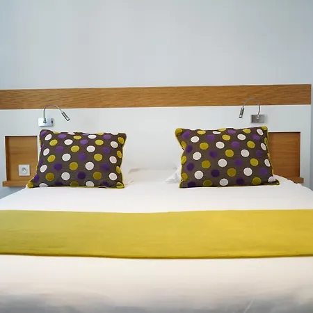 De Perros, The Originals Boutique Отель Перро-Гирк