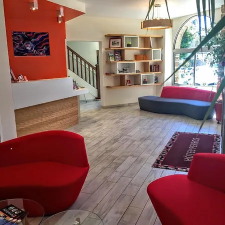 De Perros, The Originals Boutique Отель