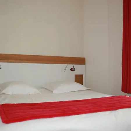 De Perros, The Originals Boutique Otel 3*