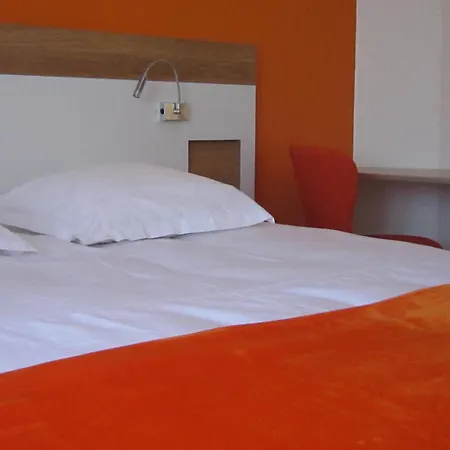 Otel De Perros, The Originals Boutique